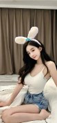 玩哺乳期的妇女如如